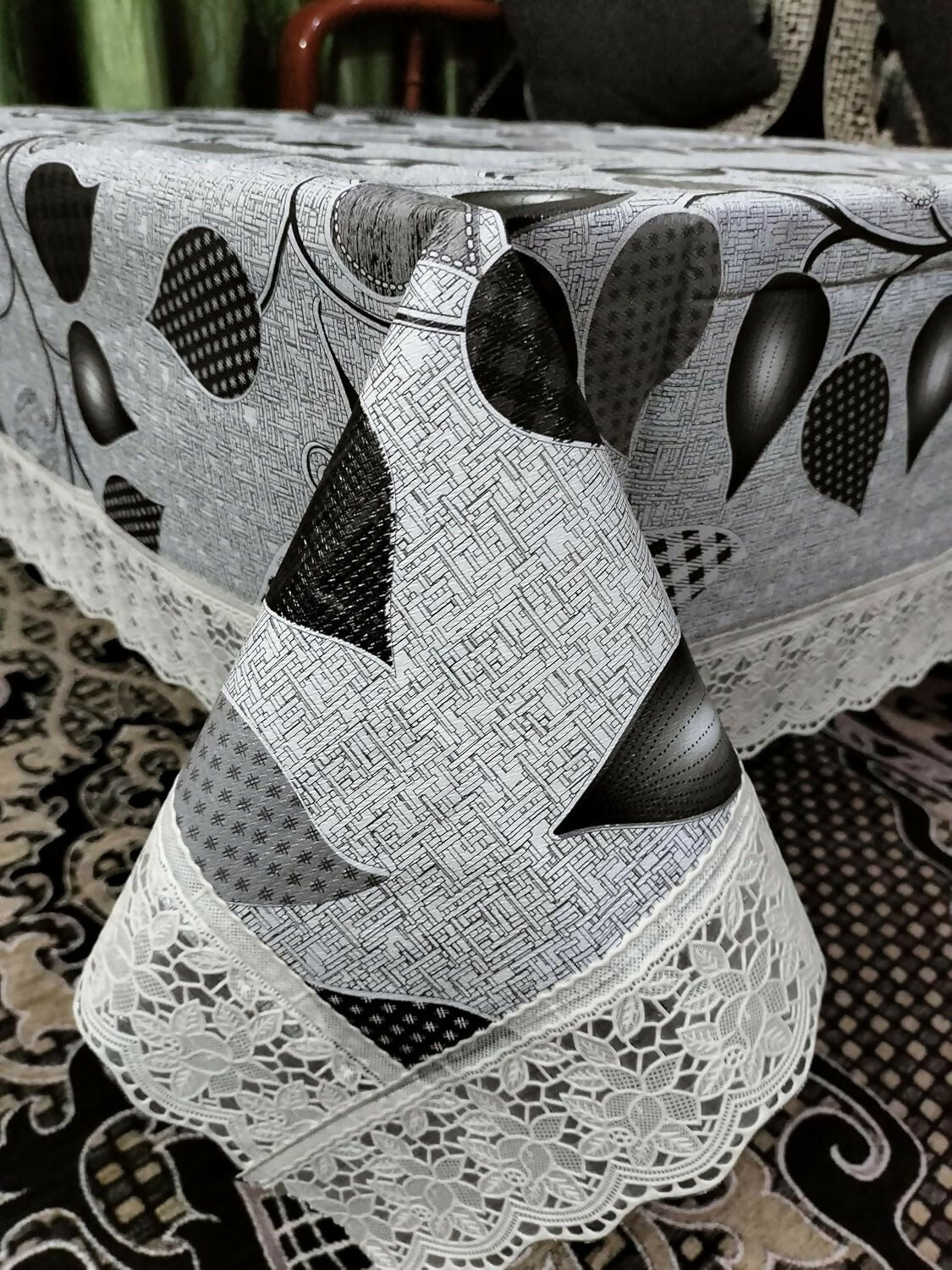 Mopak Decor 3D Printed Table Cover with Lace – Medium (40x60) for 4-Seater & Large (60x90) for 6-Seater – Rectangular Dining and Centre Table Cloth