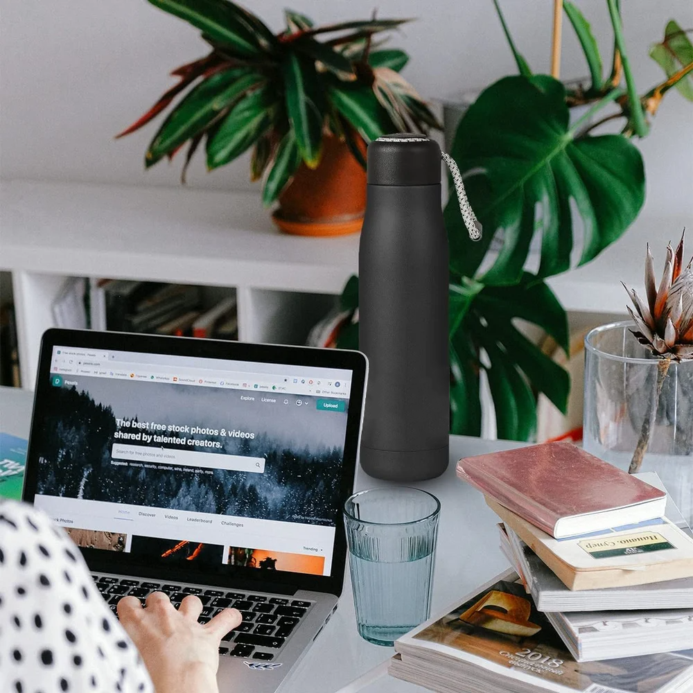 Hot and Cold Vacuum Bottle with Strap | 550ml