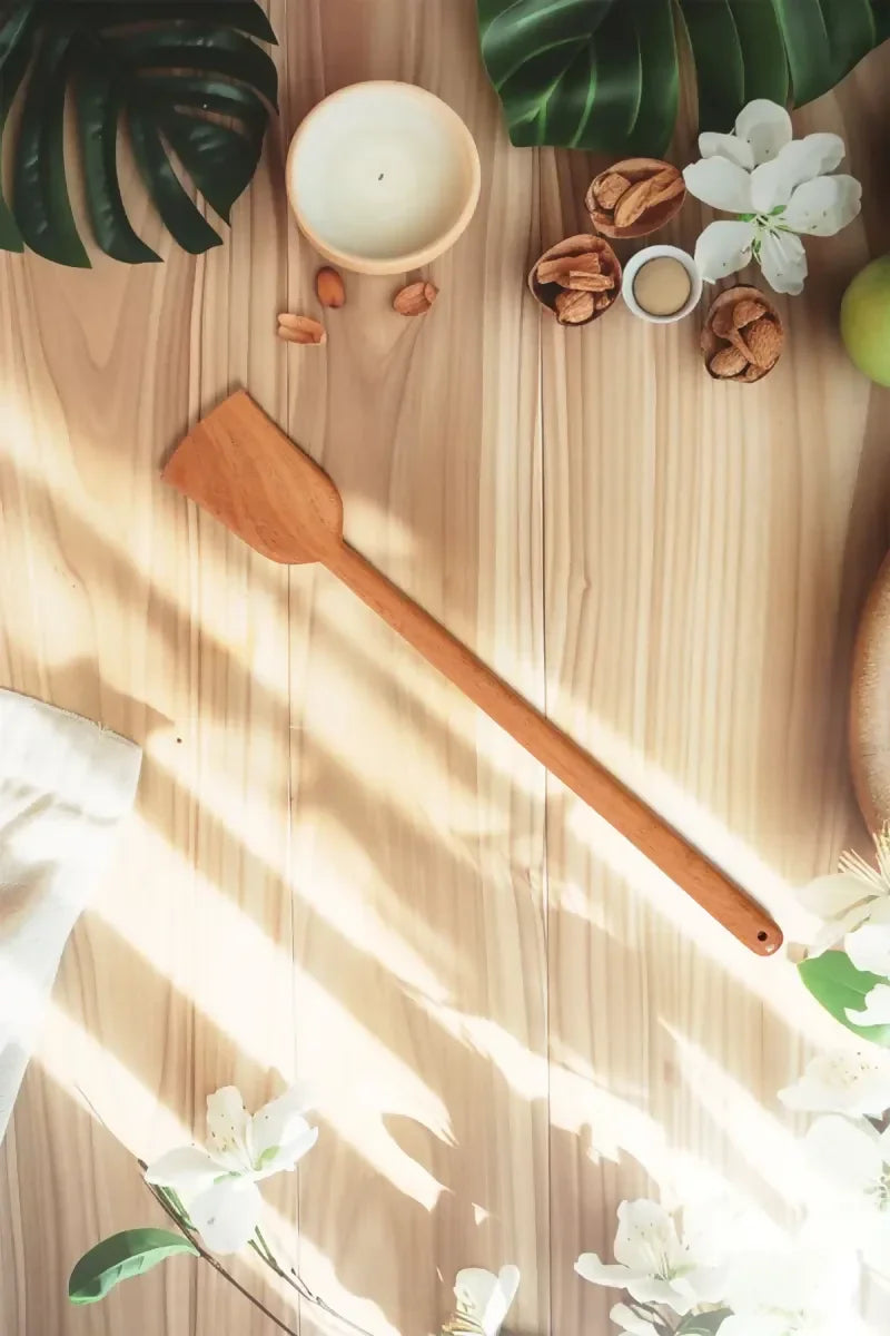 Bluevel - Neem Wood Turner - 37 cm (Large)