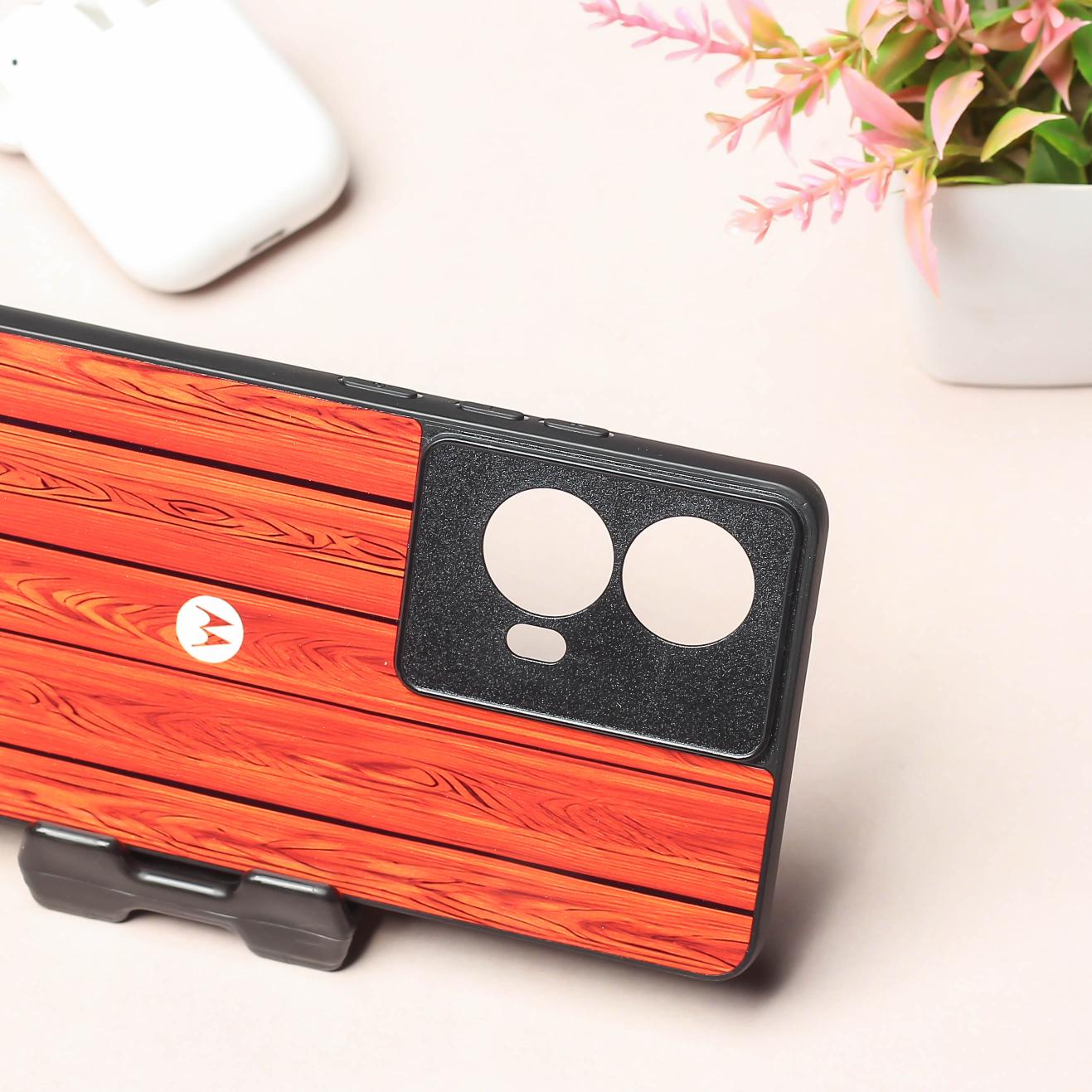 WoodCraft Touch metal back case for Moto Edge 50 Fusion