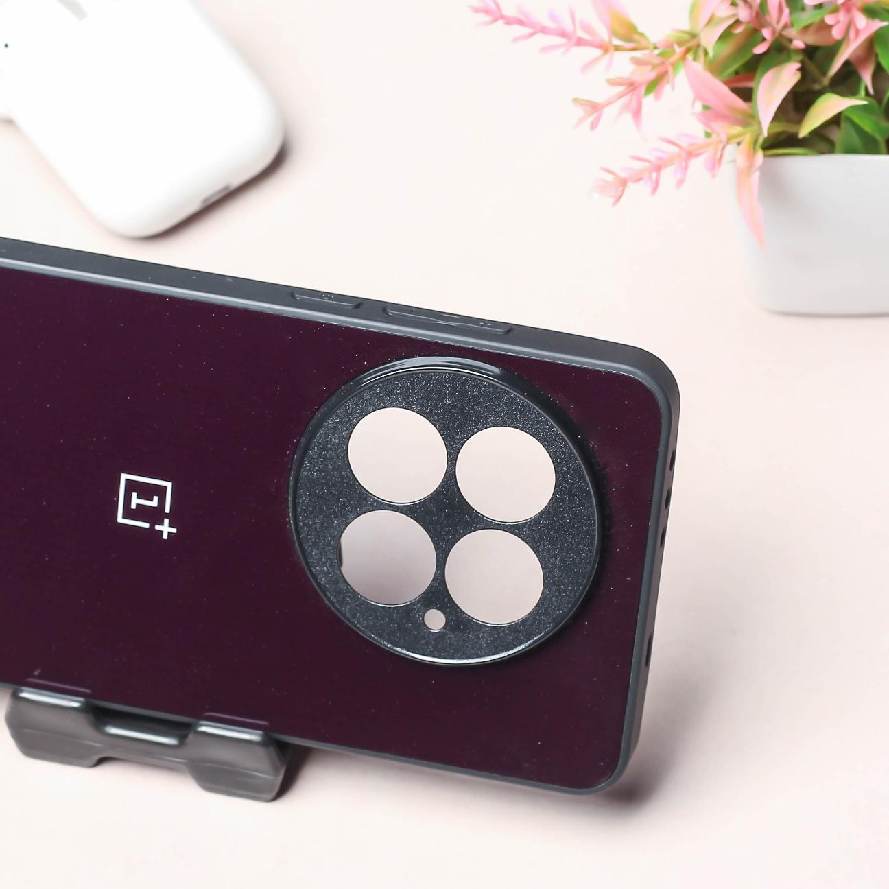 Black metal back case for OnePlus 13