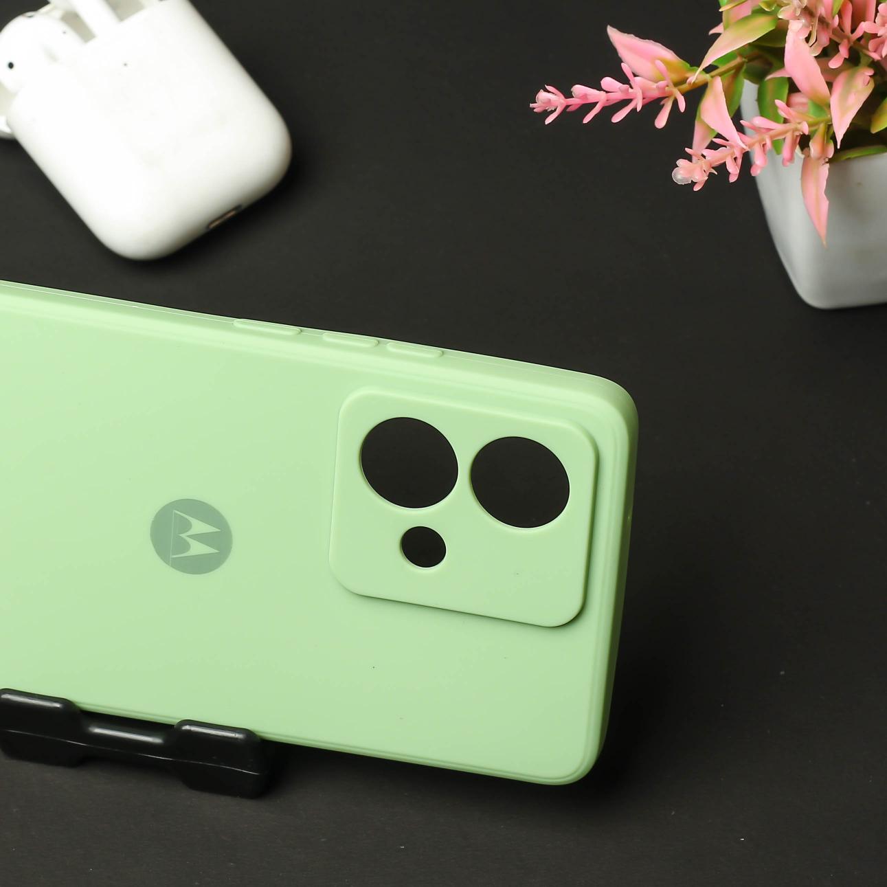 Light  green Candy silicone Case for Motorola G84