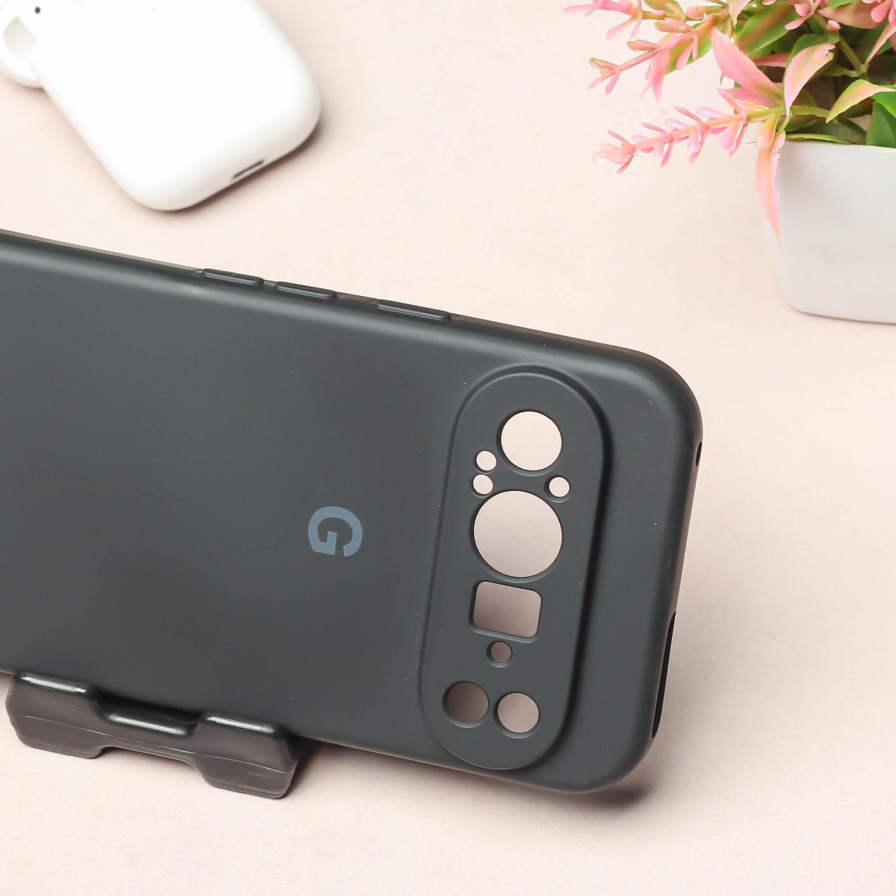 Black Camera Original Silicone case for Google Pixel 9