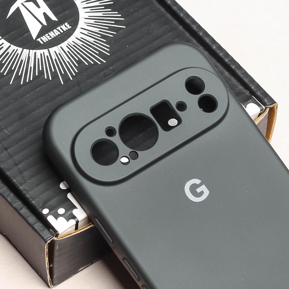 Black Camera Original Silicone case for Google Pixel 9