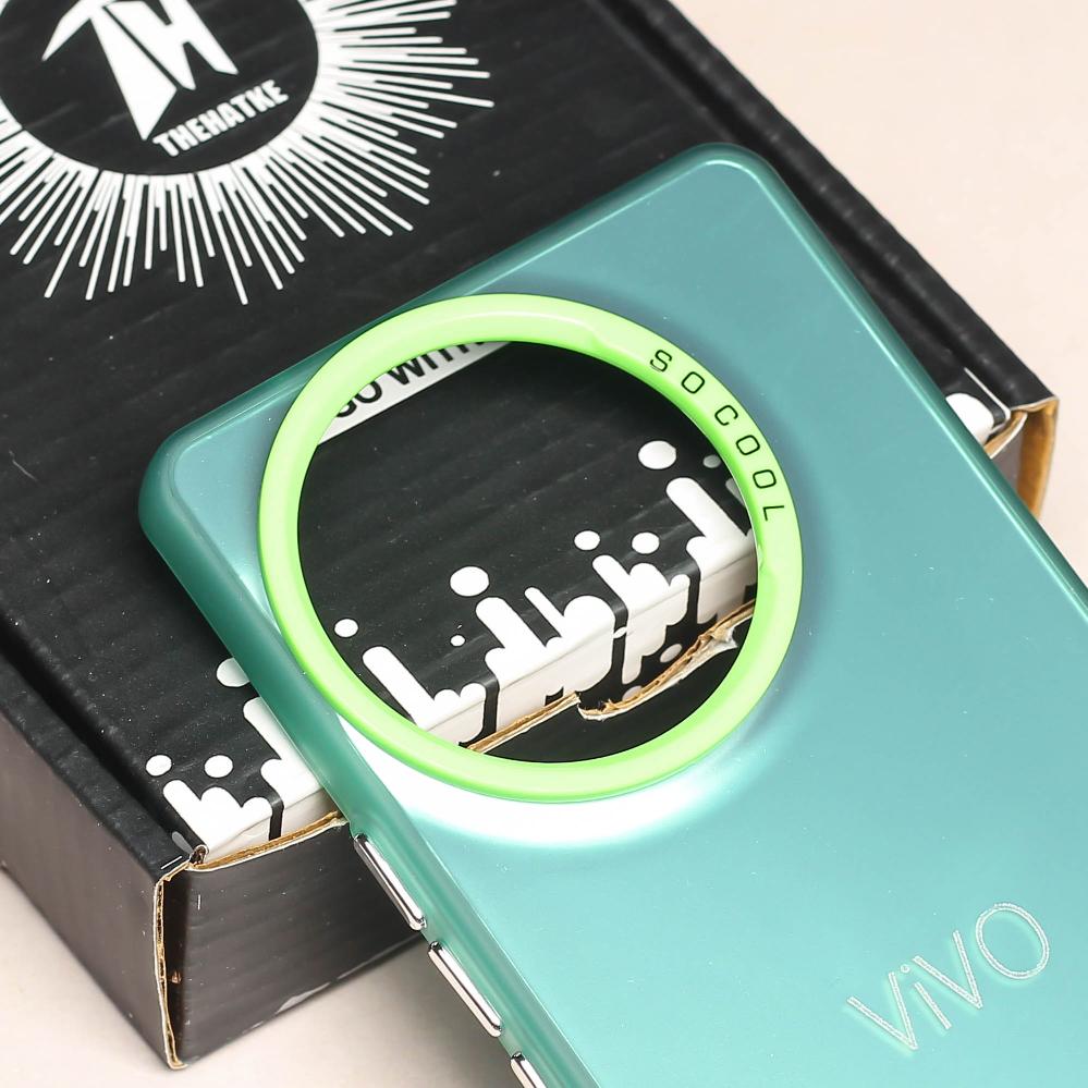 Green Rgiem Slim Slicone Non-Yellowing Protective Case for Vivo V30e