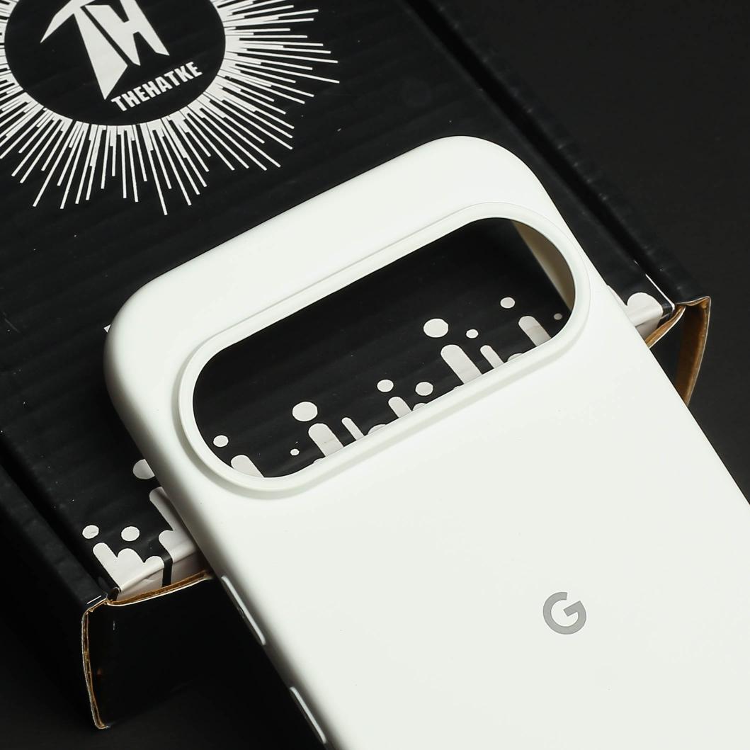 White Original Silicone case for Google Pixel 9 Pro