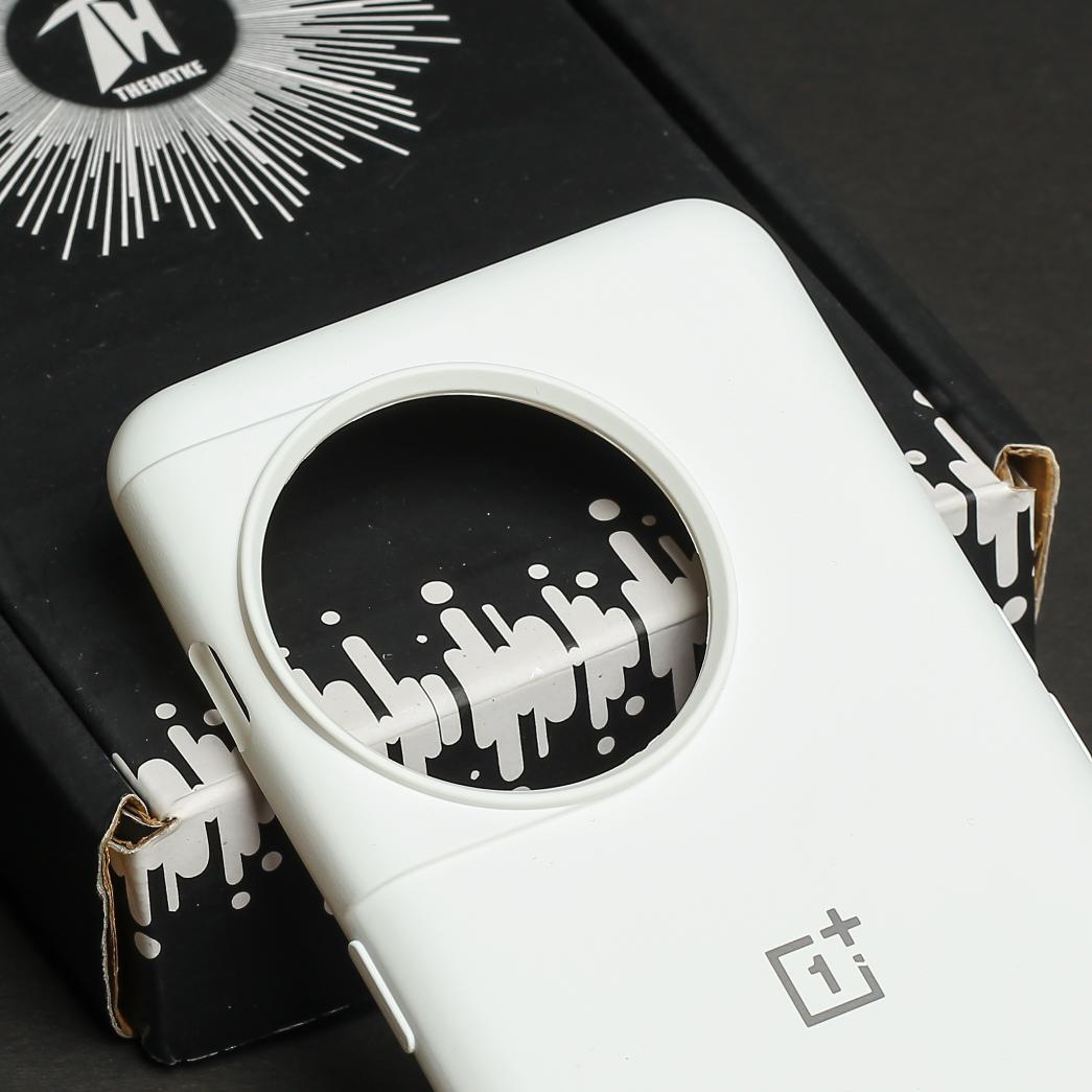 White Original Silicone case for Oneplus 13