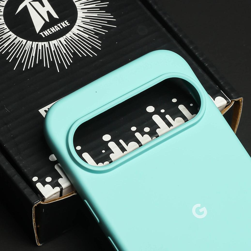 Light Blue Original Silicone case for Google Pixel 9