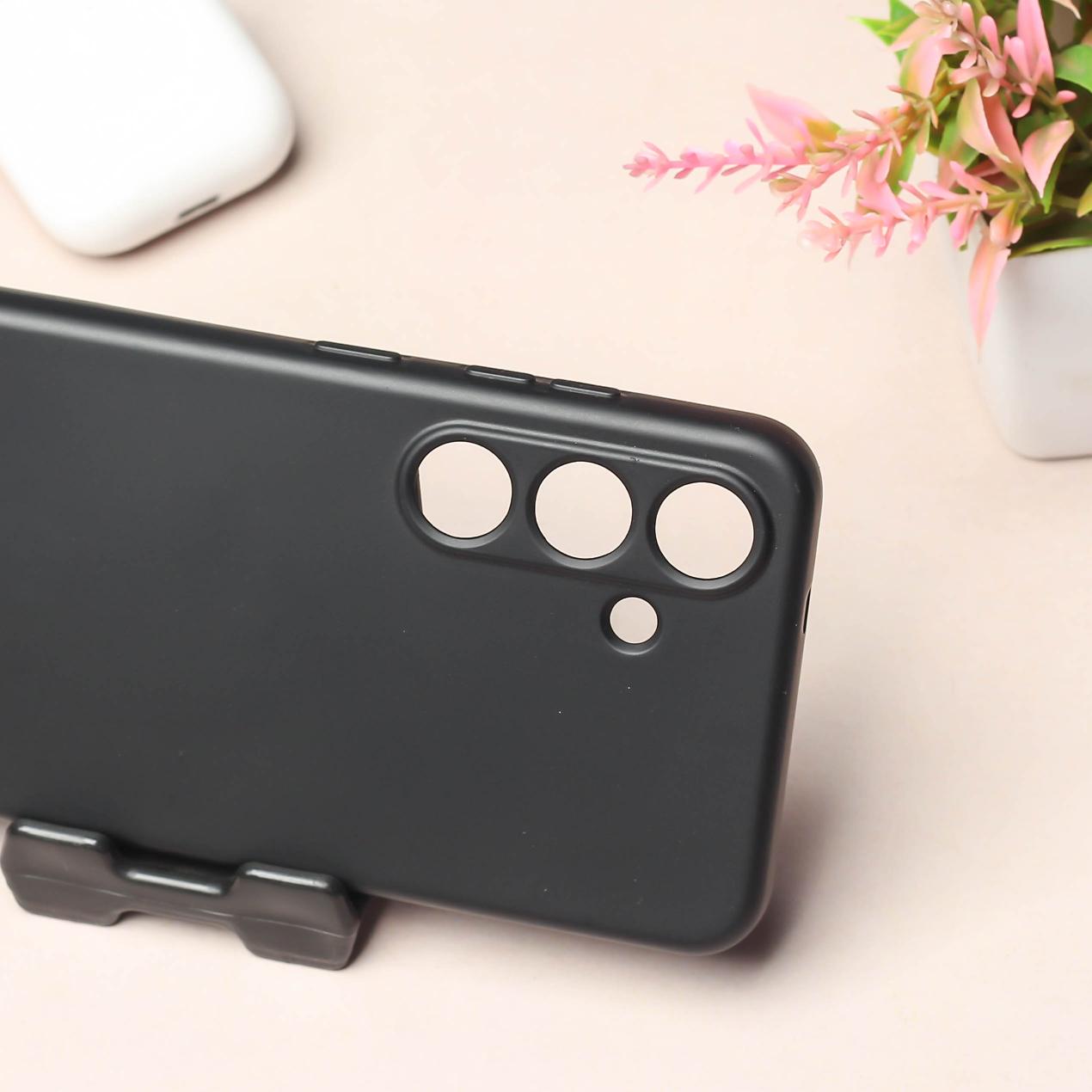 Black Original Camera Safe Silicone case for Samsung S25 Plus