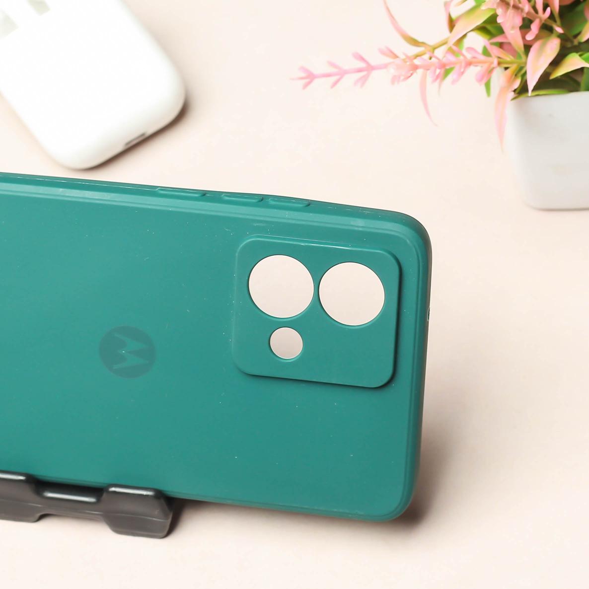 Dark Green Camera Original Silicone case for Motorola G84