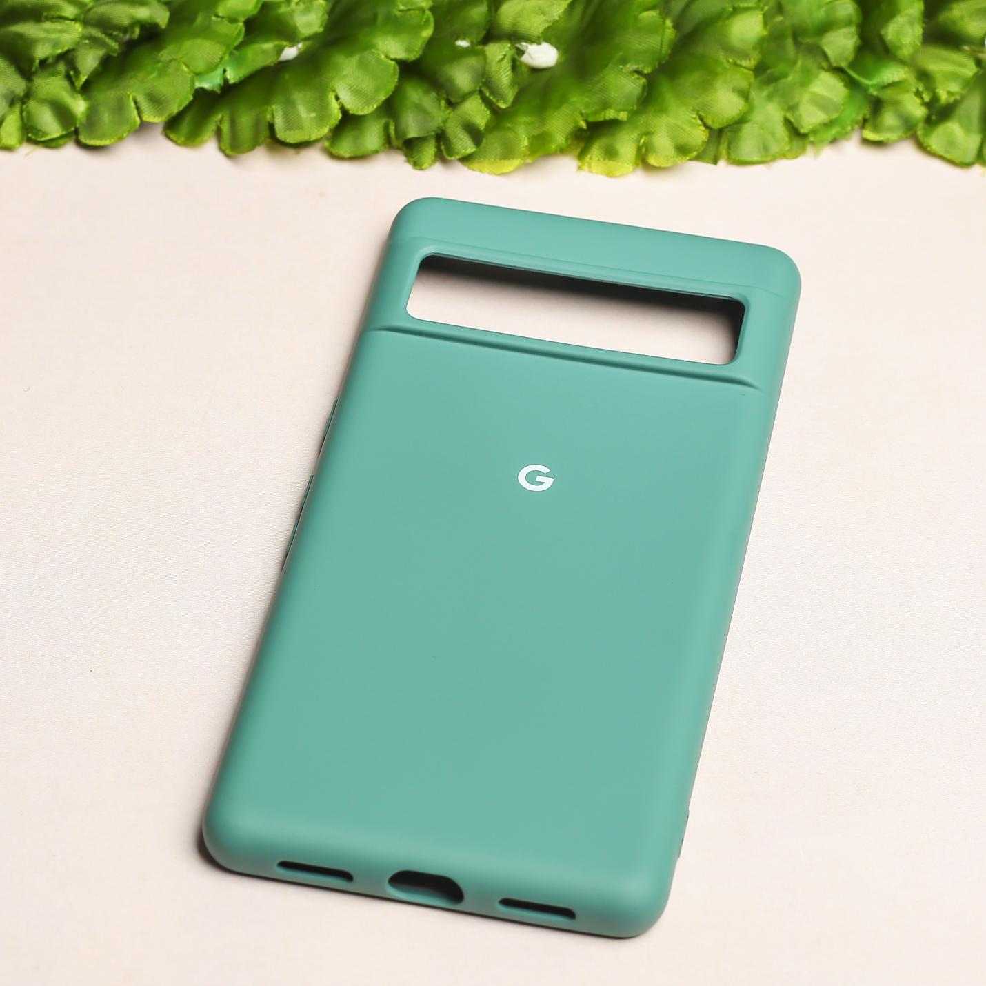 Green Original Silicone case for Google Pixel 8