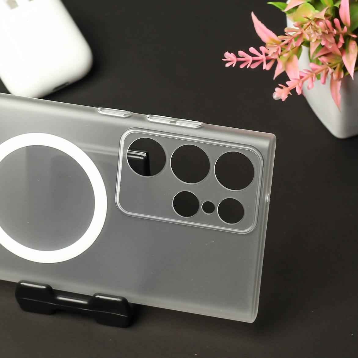 White Paper Matte Magsafe Case for Samsung S25 Ultra