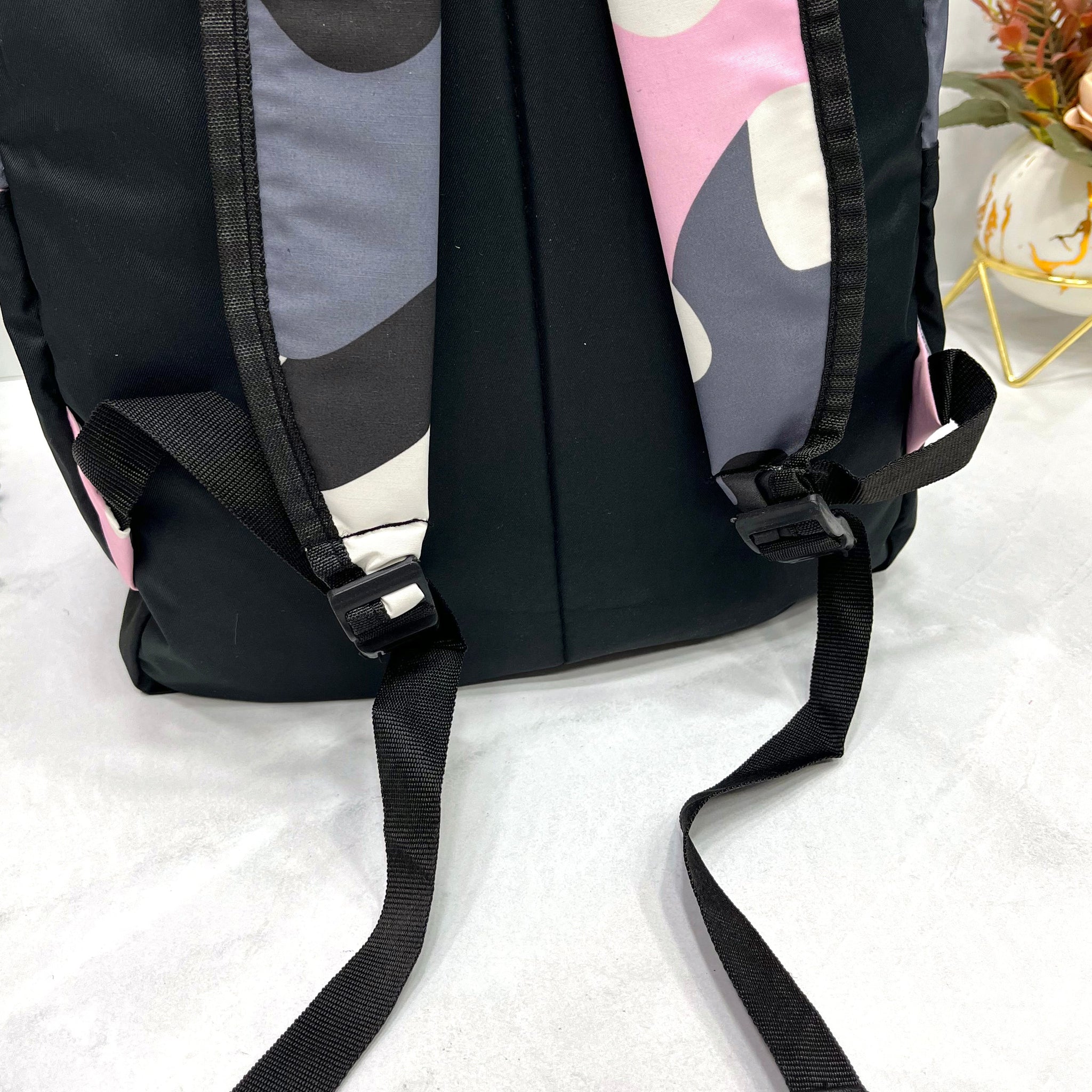 Kids Vibrant Style - Trendy School & Tuition Bag