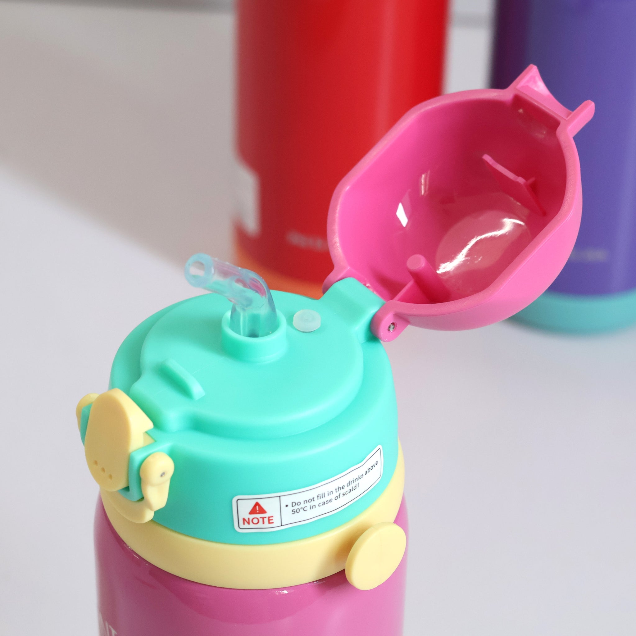 Unicorn Vacuum Bottle – 450ml Double Lid Magic