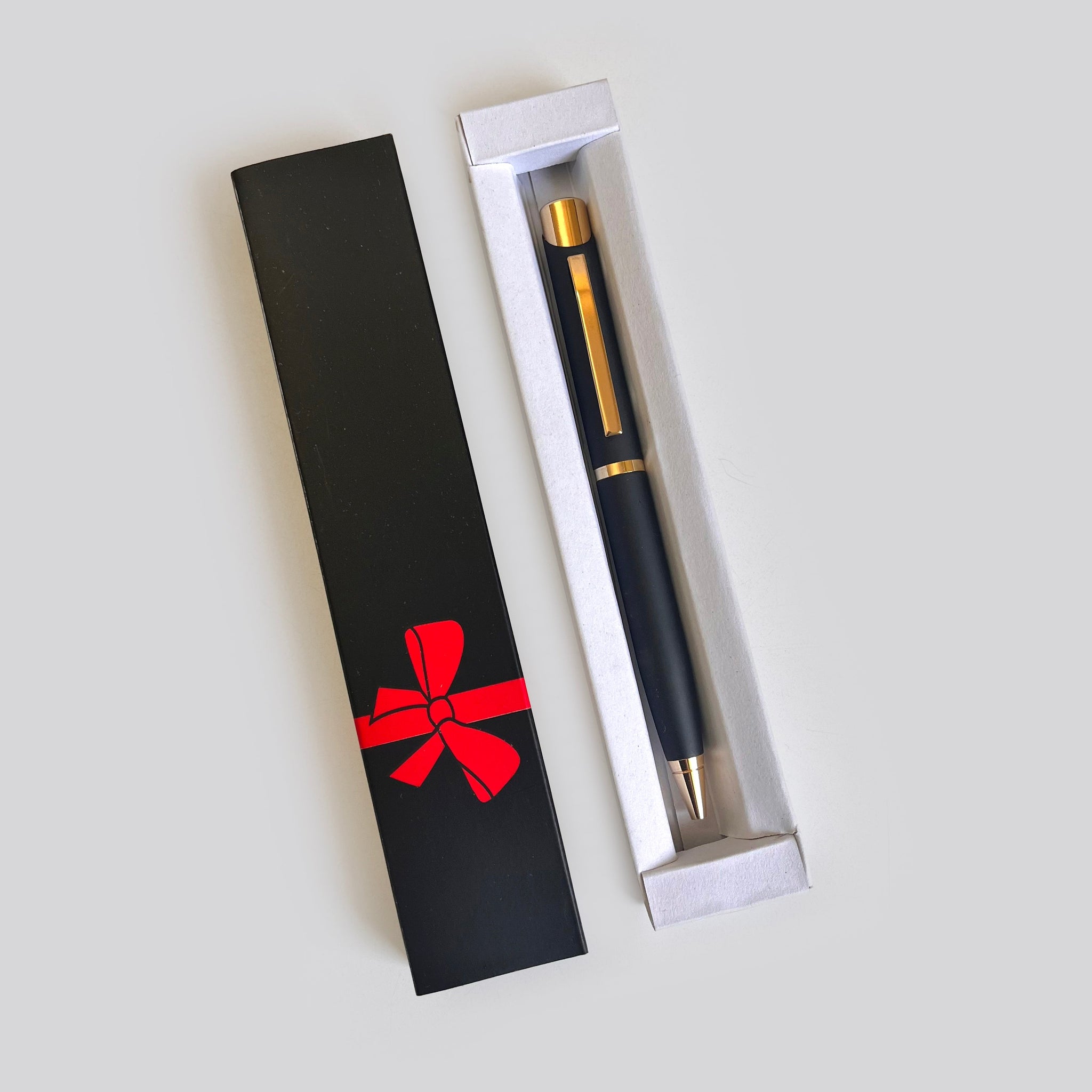 Personalized Glossy Black & Gold Pen – Executive & Corporate Gift