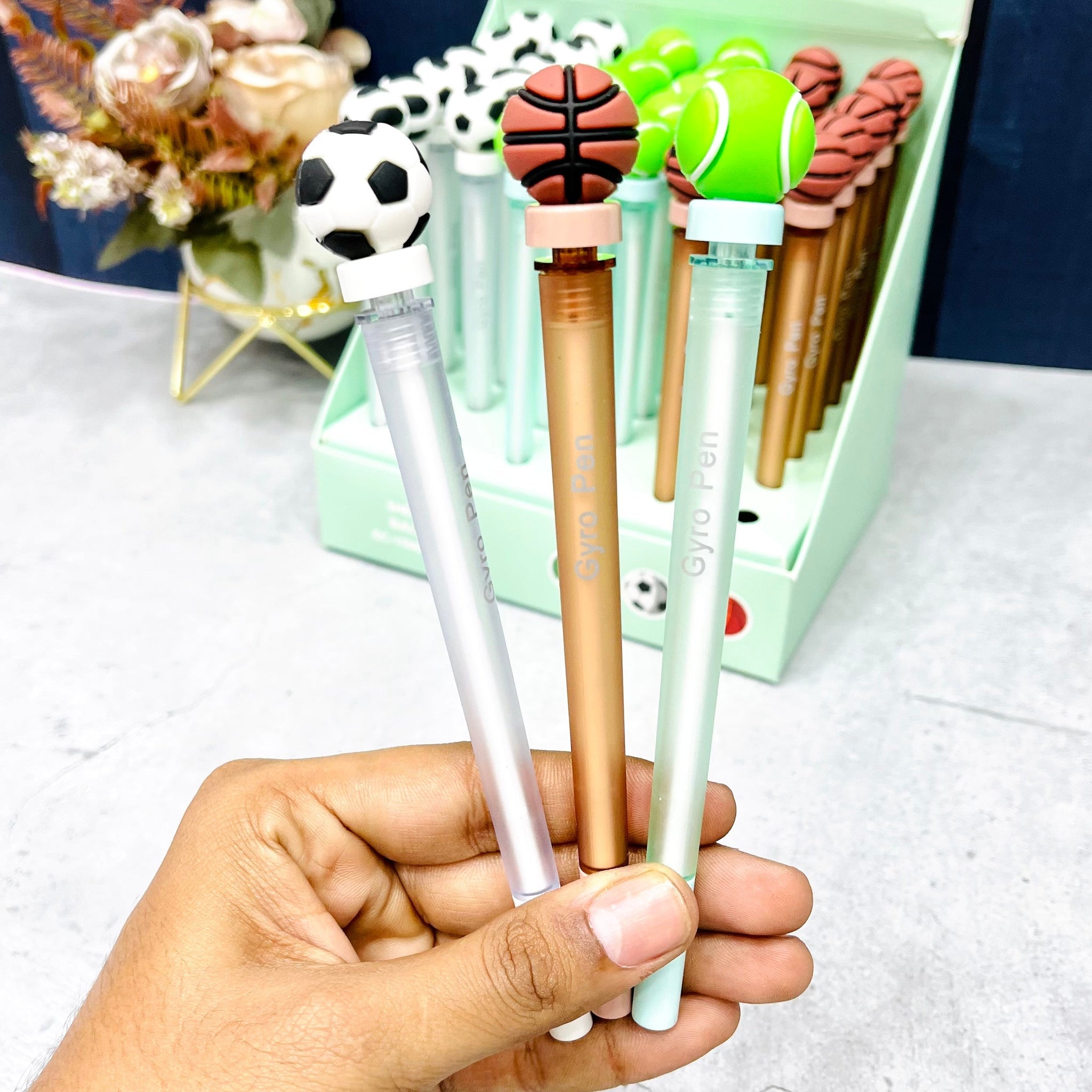 Sports Ball Rotating Spinner Pen