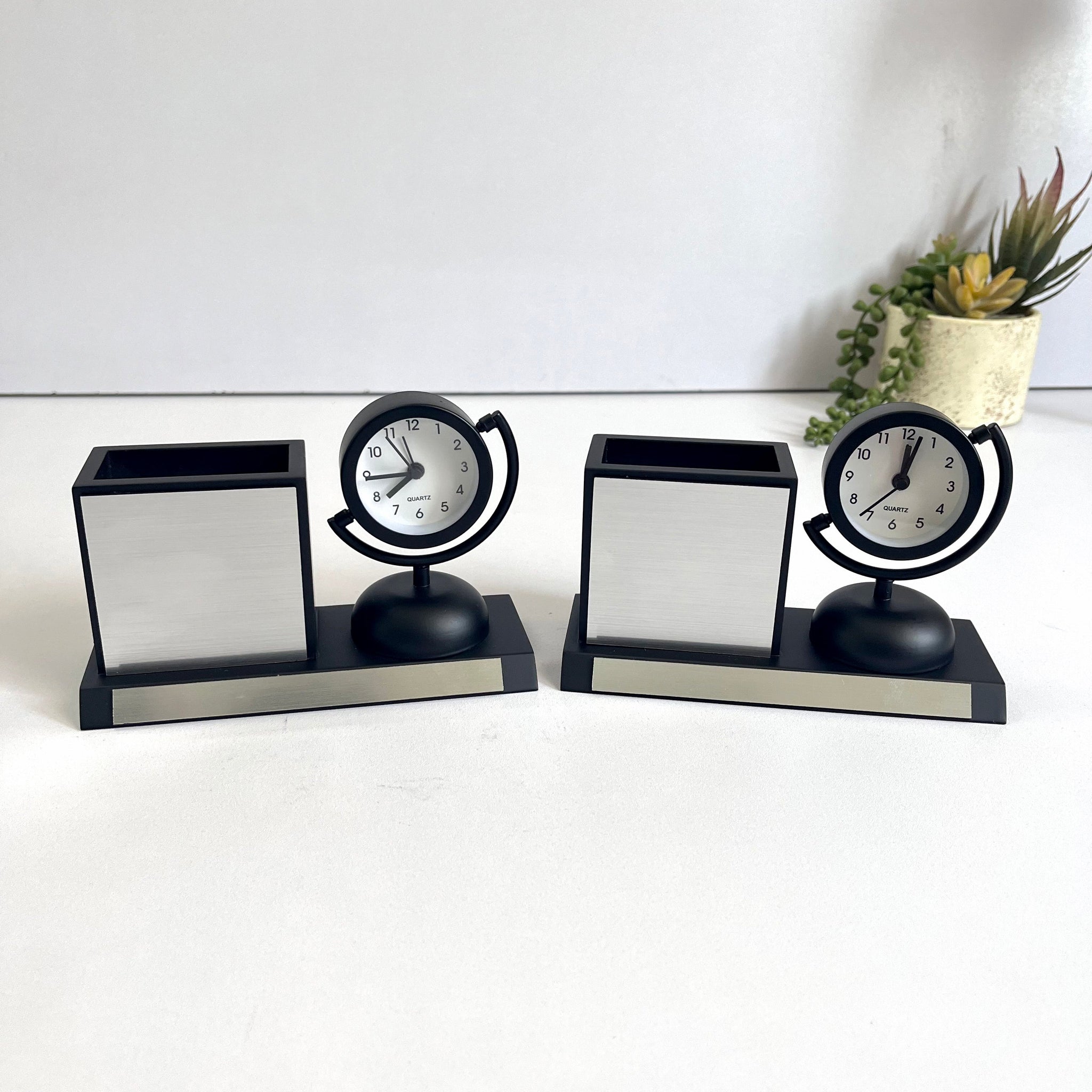 Elite Desk Companion – Personalized Clock Pen Stand