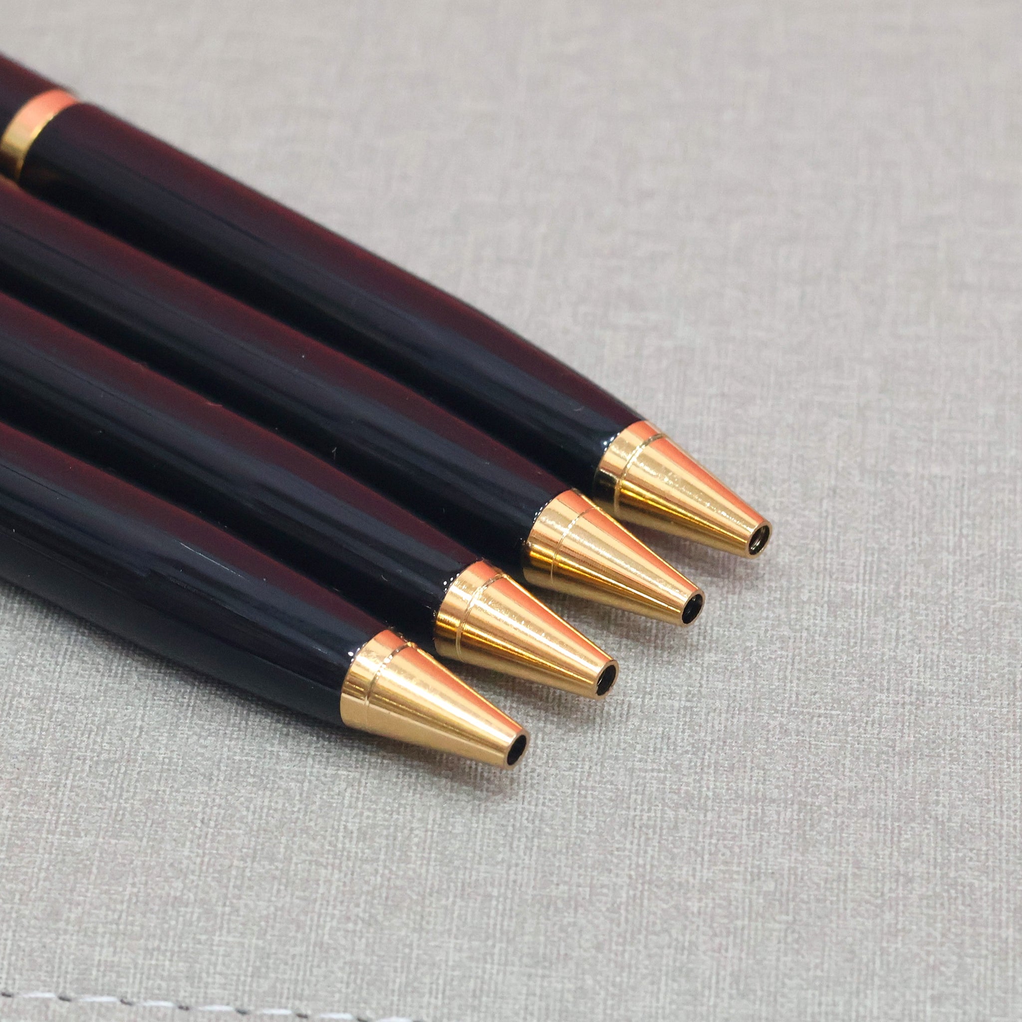 Personalized Glossy Black & Gold Pen – Executive & Corporate Gift