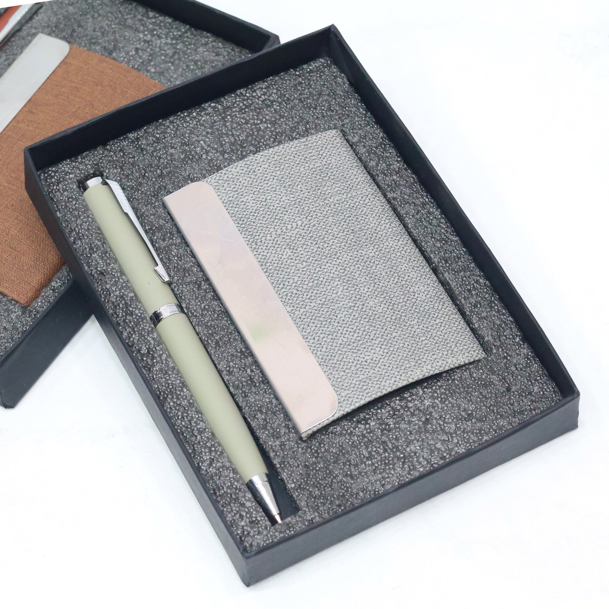 Customized Gift Set with Card Holder & Ball Pen