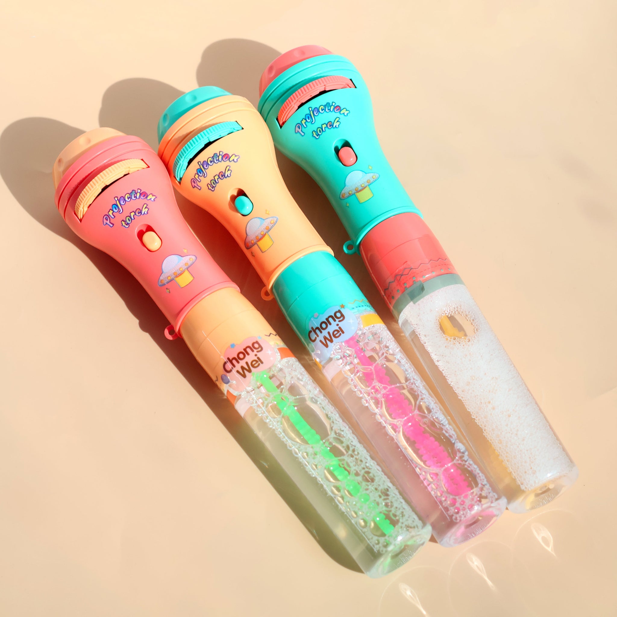 Magical Pattern Projection Cam & Bubble Wand!