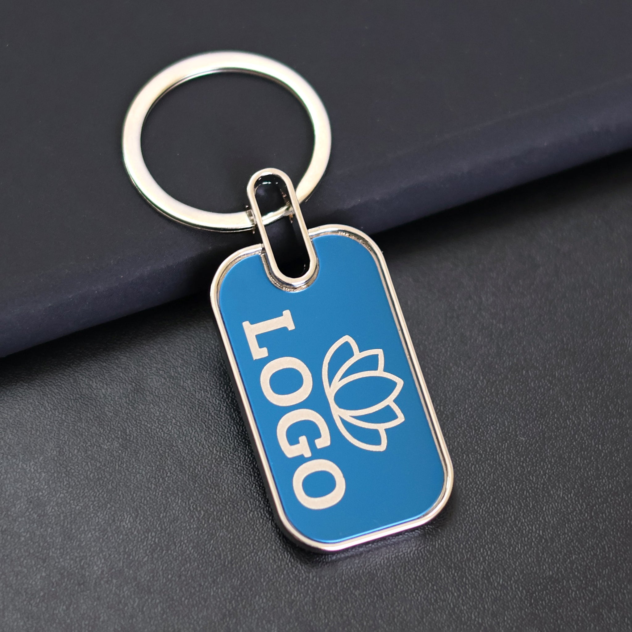 Personalized Metal Keychains Round - Blue