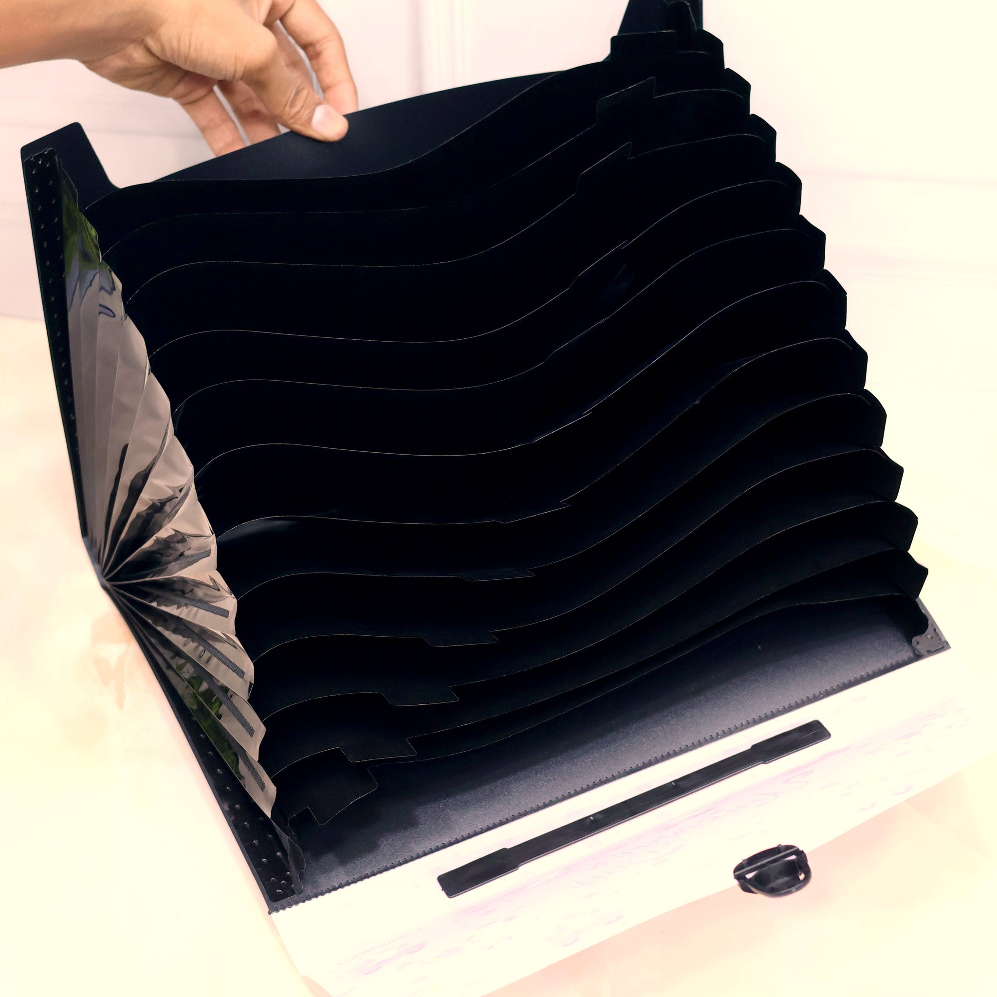 Unicorn File Folder With Handle And Push Lock! 📁🔒