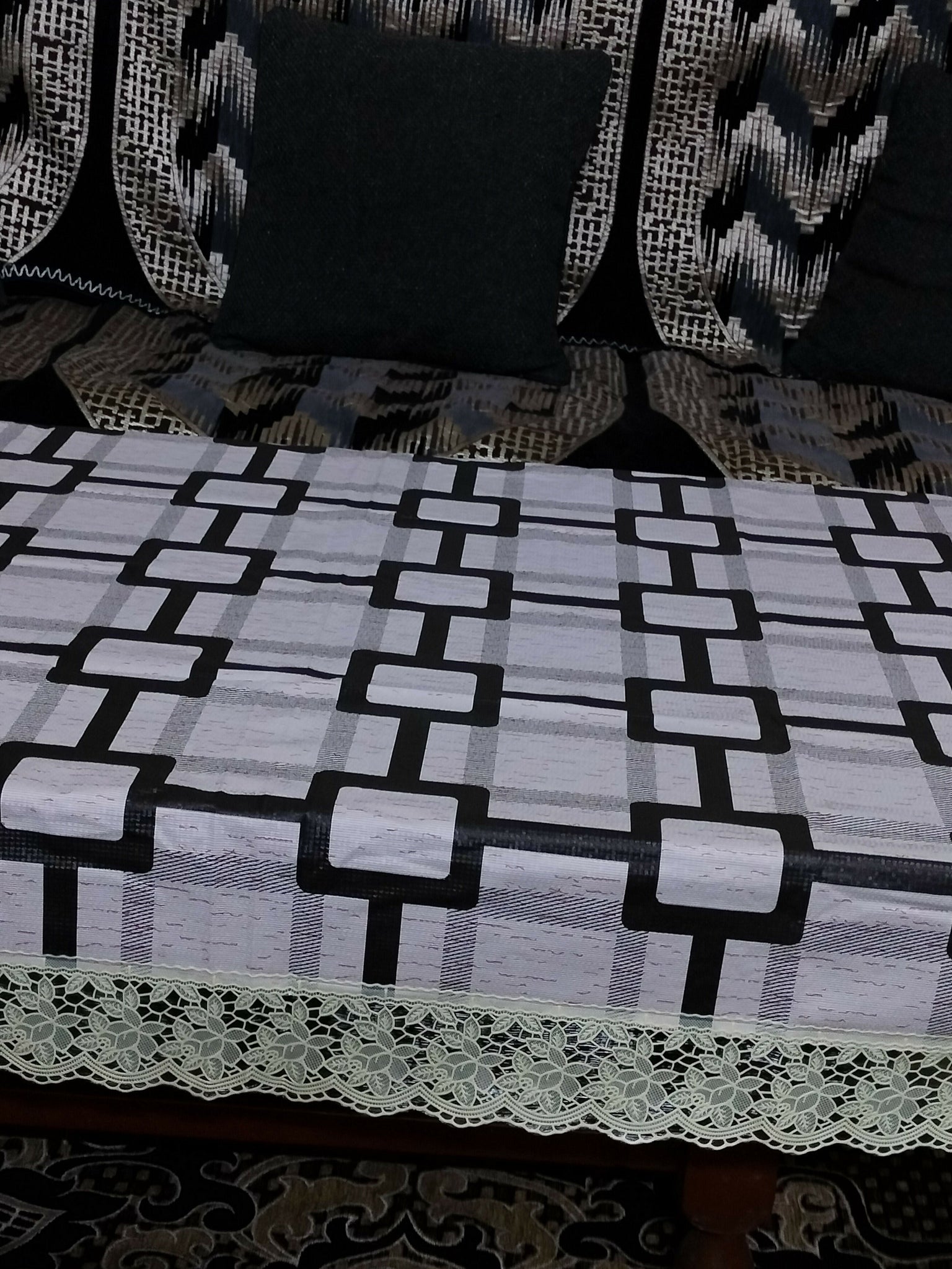Mopak Decor Elegant & Classic 3D Table Cover with Lace ( Brown Box Design)