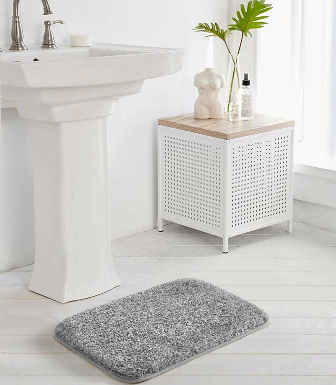 AaHo Bathroom Floor Mat Water Absorbent Microfiber Rug (Silver)
