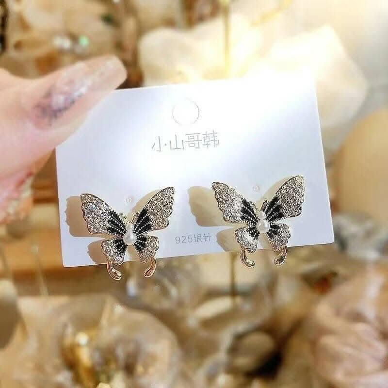 Pinapes Black Butterfly Earrings Cute Rhinestone Zircon Studs for Women