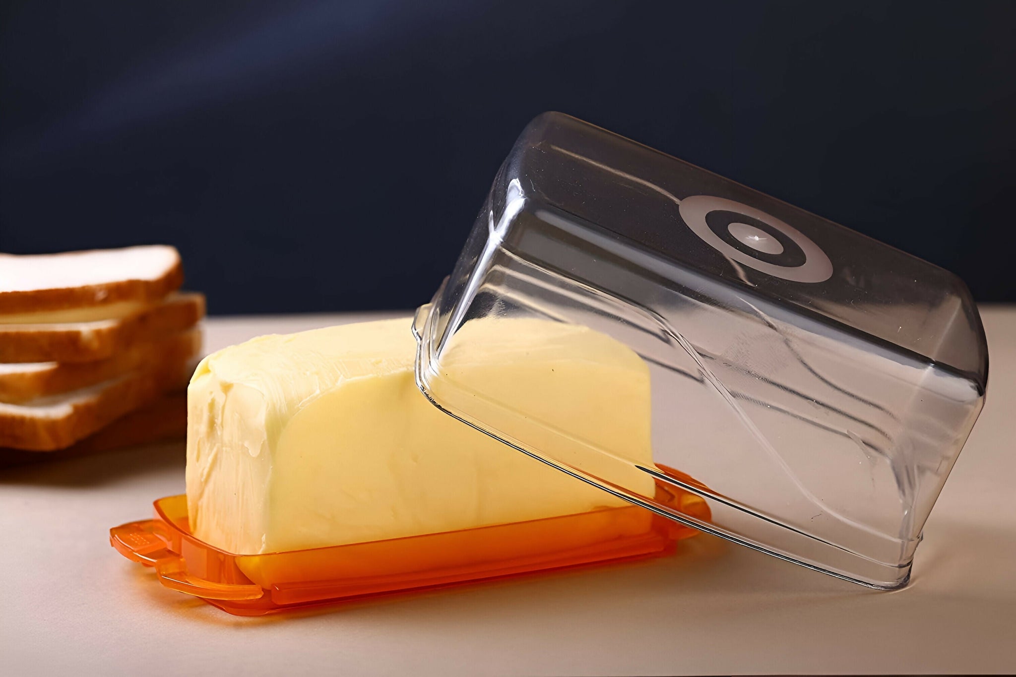 500g Plastic Butter Dish with Lid - Durable Butter Keeper for Kitchen Storage & Decor (Pack of 1, Random Color)