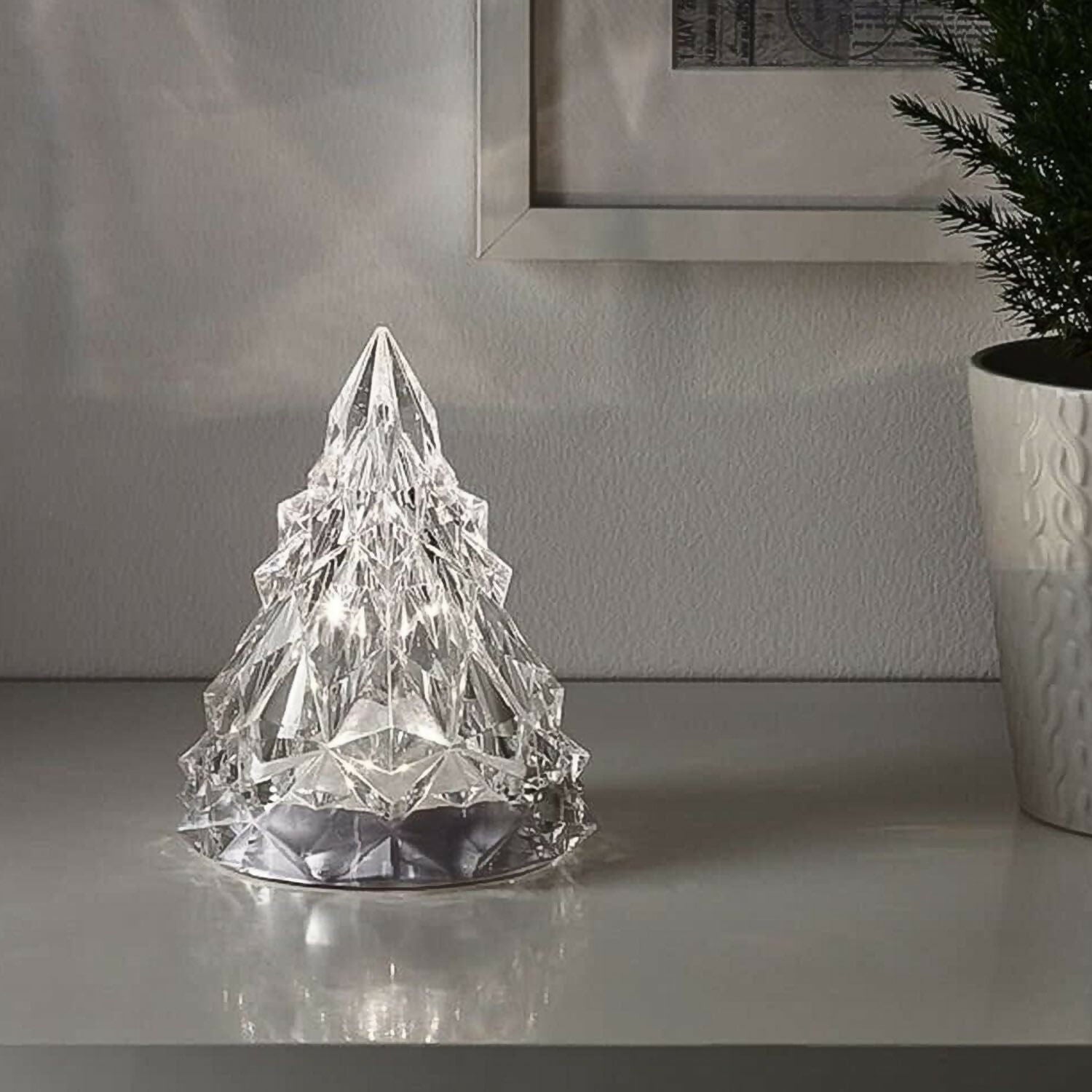 Iceberg / Pyramid Candlelight Tea Light (1 Pc)