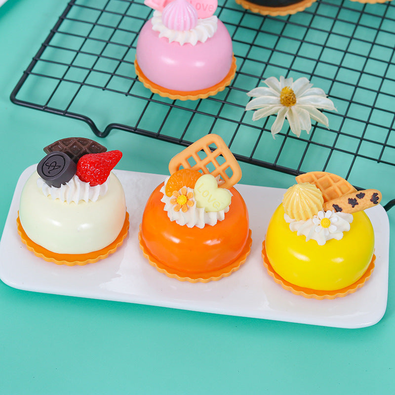 Cake Fridge Magnet - A Sweet Touch to Your Home!