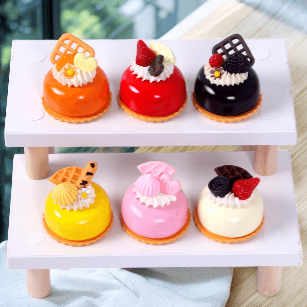 Cake Fridge Magnet - A Sweet Touch to Your Home!