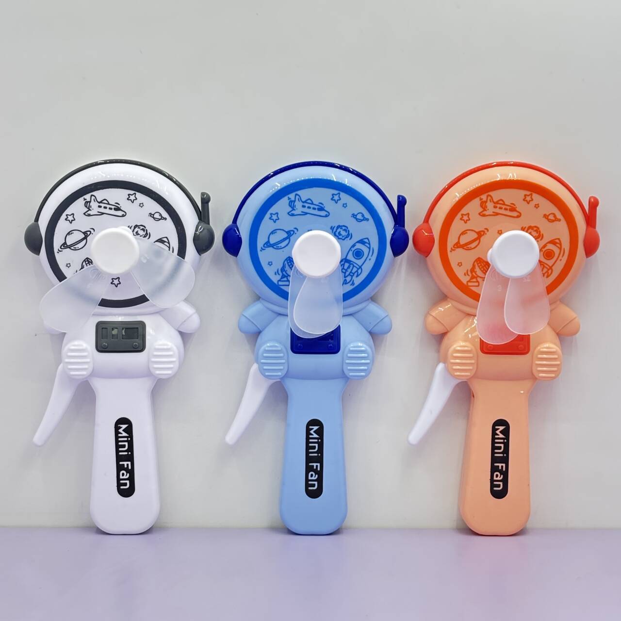 Cute Portable Astronaut Hand Pressure Fan