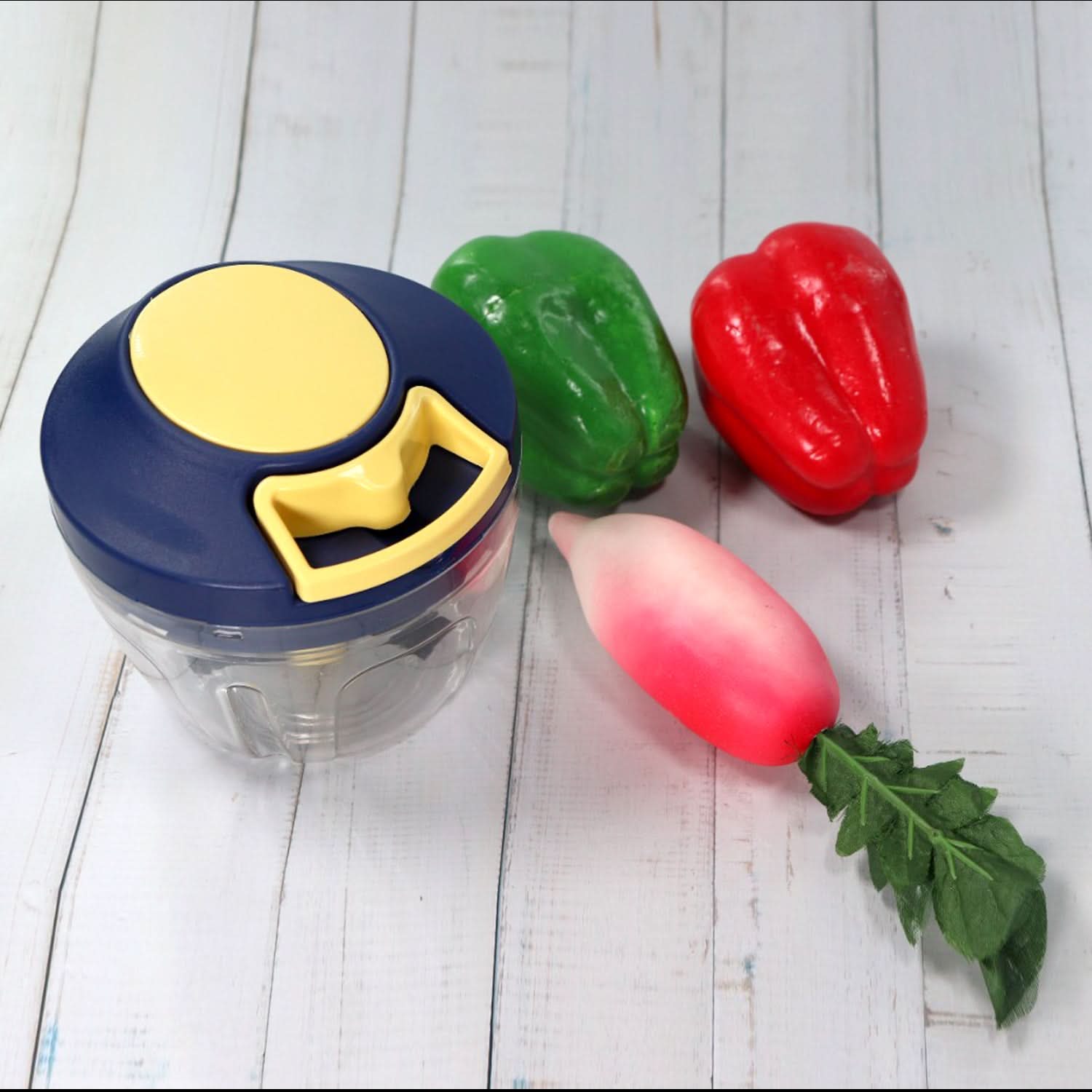 Chopper With 4 Blades For Effortlessly Chopping Vegetables And Fruits For Your Kitchen (650ml)