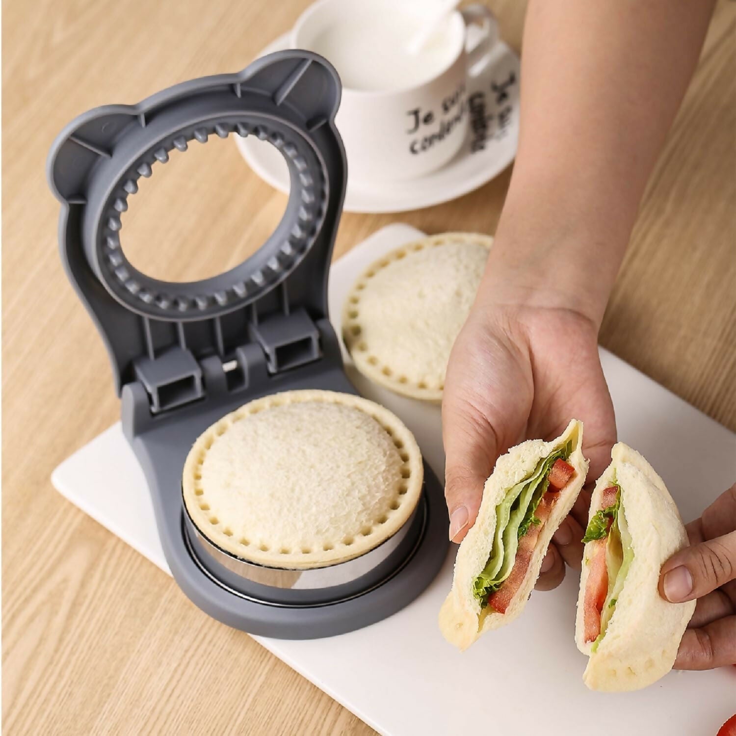 Sandwich Cutter and Sealer for Kids Crustless Sandwich Maker, Bento & Lunch Box Tool (Multi color)