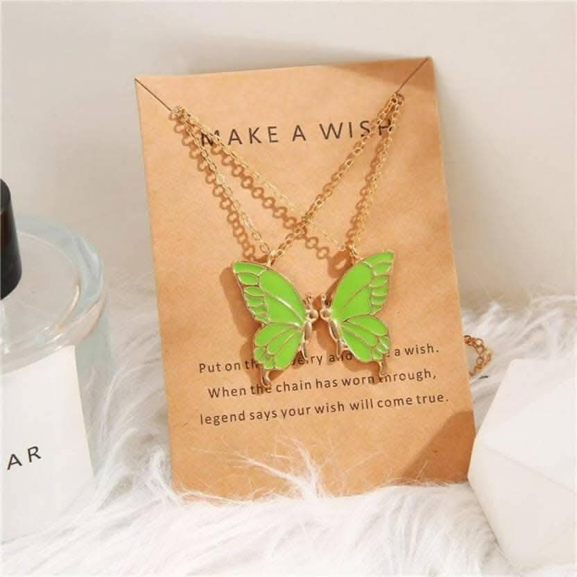 Pinapes Alloy Fashion Butterflies Necklace Daily Life Set of 2 (Green)