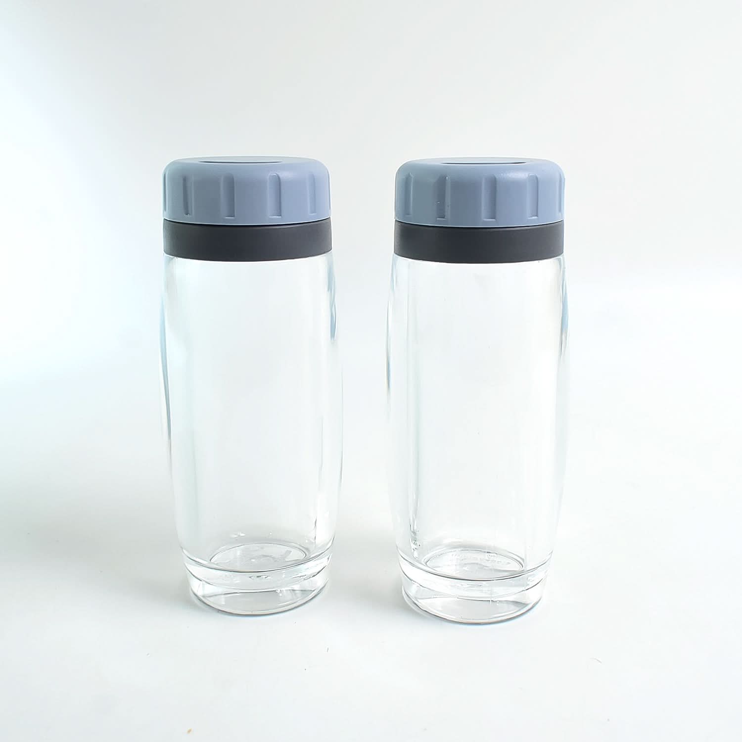Apex Acrylic Salt And Pepper Shaker Set Of 2