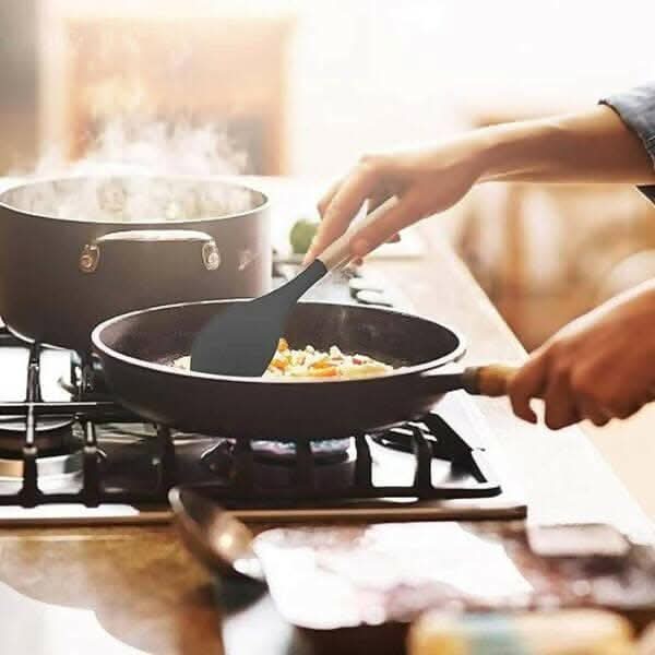 P-Plus International Wooden Handle Silicone Turner, Spatula & Spoon – BPA-Free, Non-Toxic (Grey)