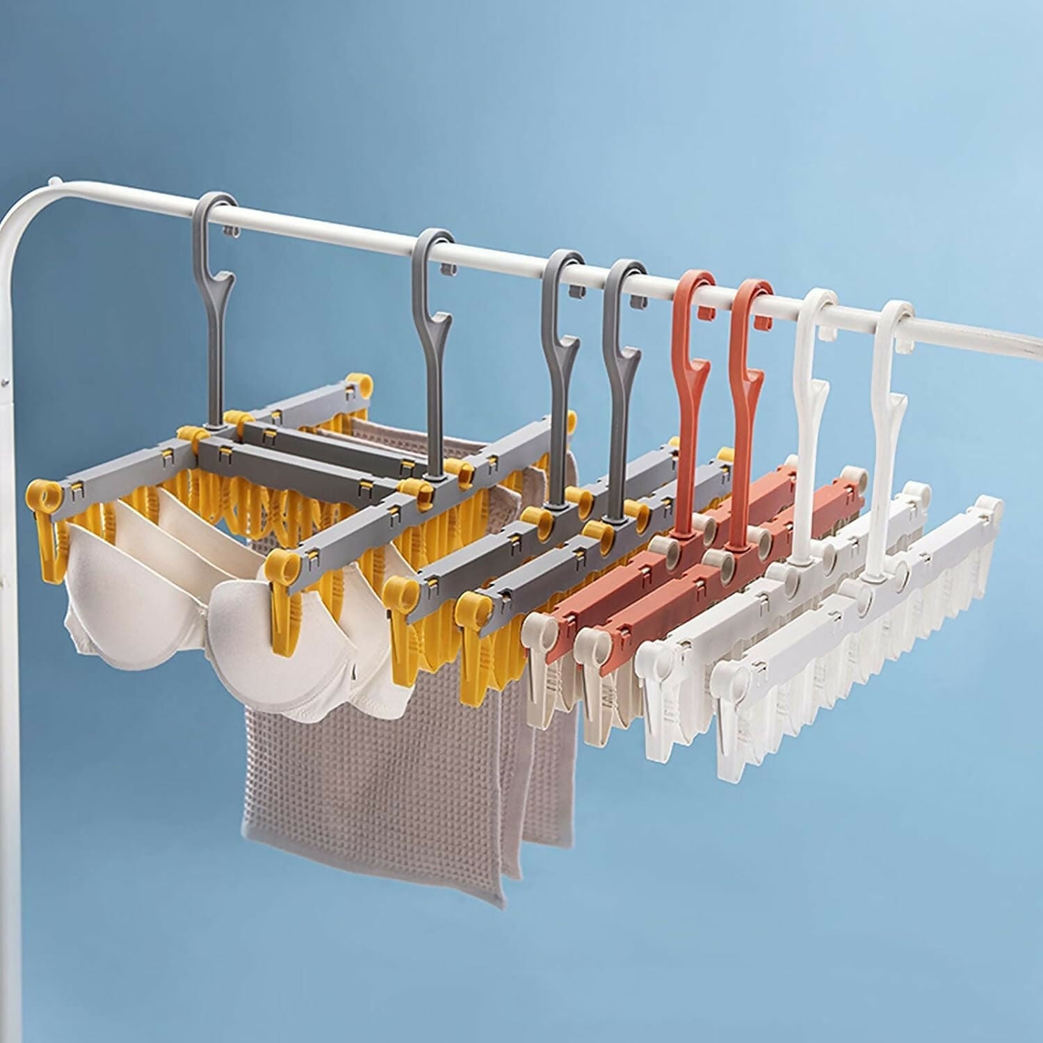 Plastic Pegs Clothes Hanger with Rotary Hook Foldable Sock Dryer Rack for Efficient Drying