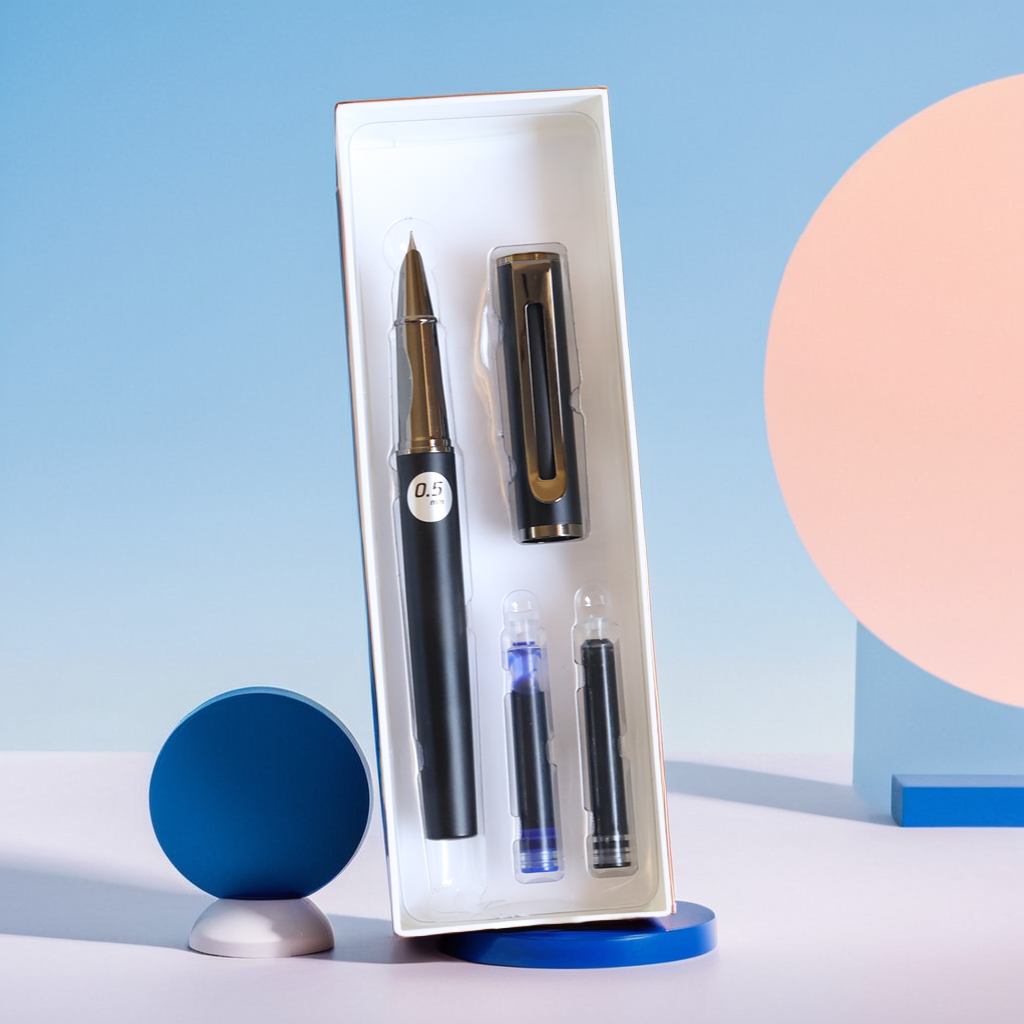 Signature Fountain Pen - Write Like Never Before!