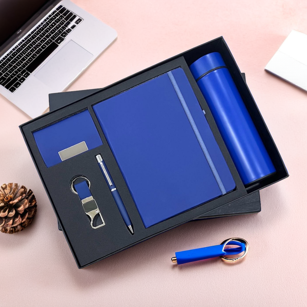 Personalized Gift Set – Temperature Bottle, Diary, Pen, Keychain & Card Holder