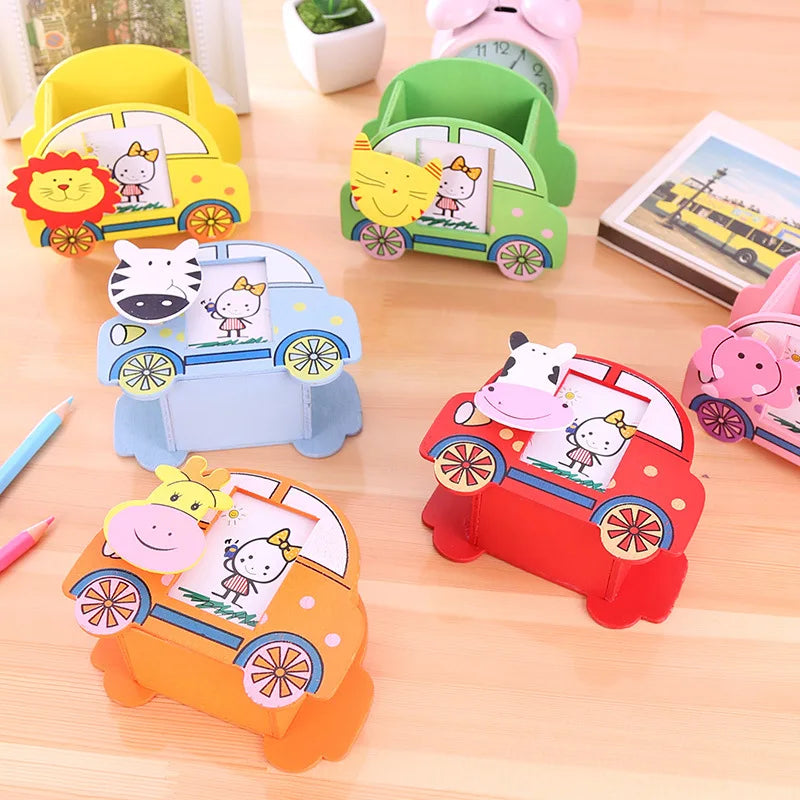 Wooden Cartoon Car Penstand with Photoframe