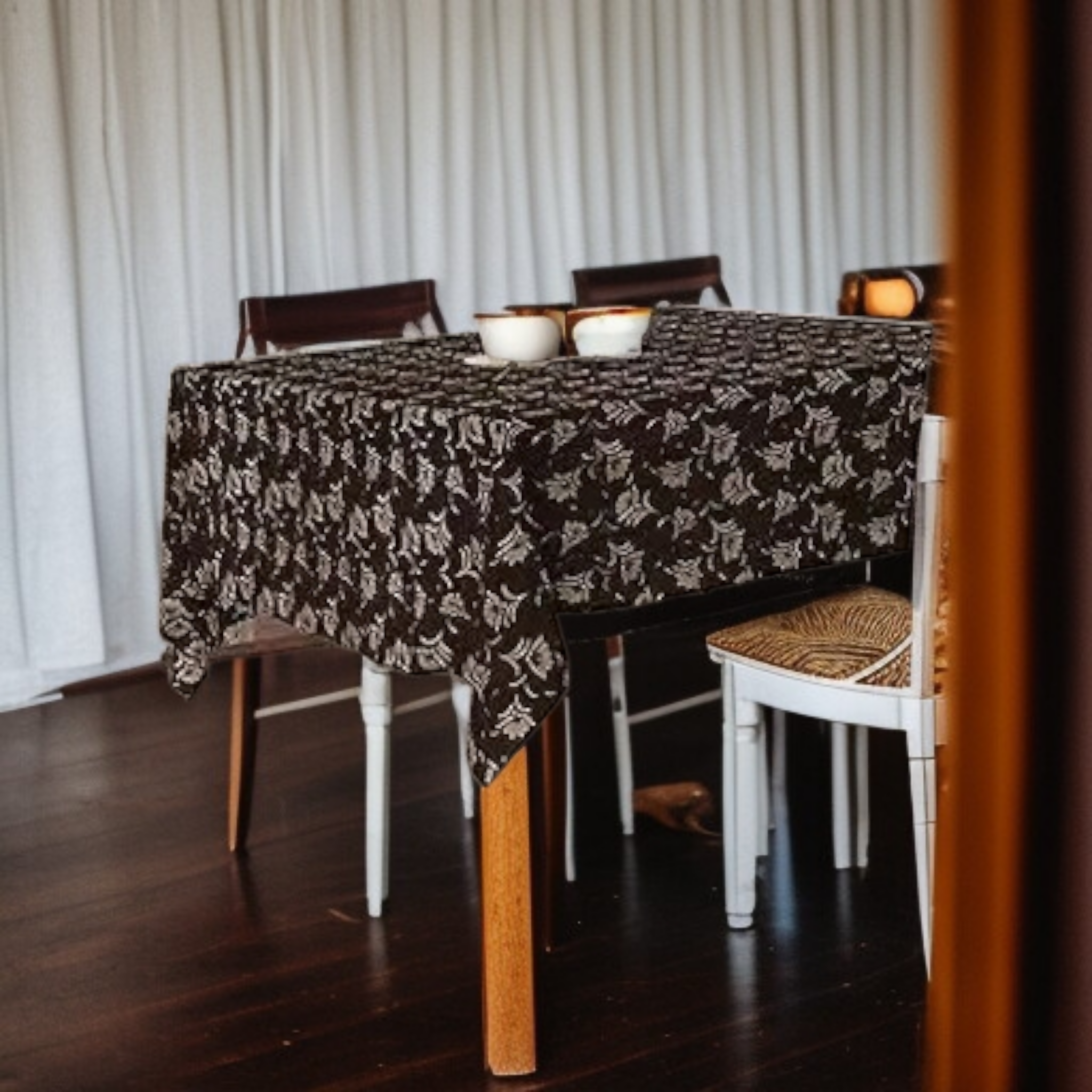 Mopak Decor 3D Printed Table Cover without Lace for 2-4 Seater (40 x 54 inches)