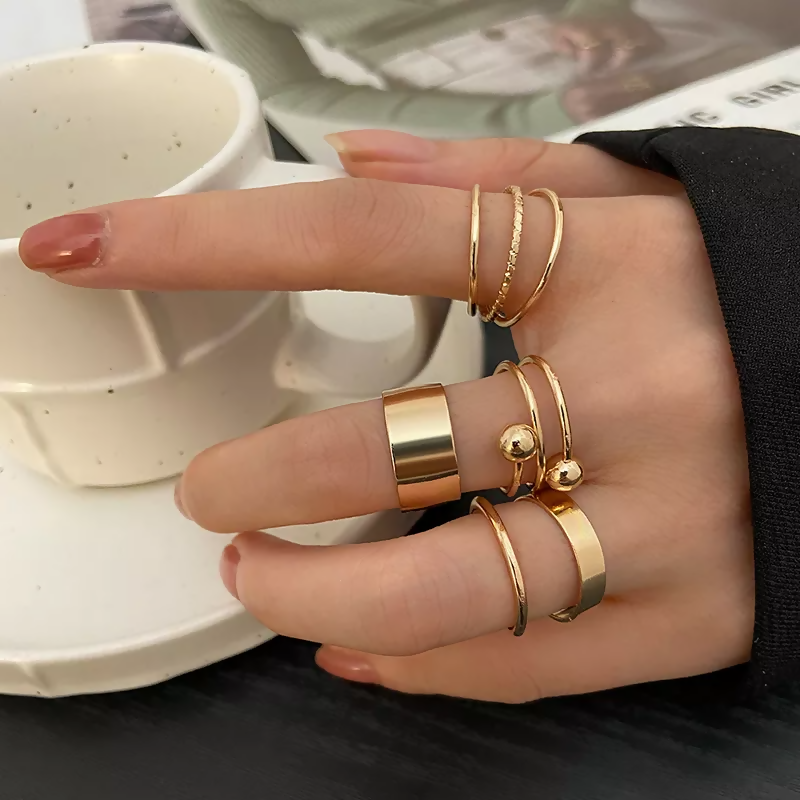 Pinapes Fashion Midi Rings Set of 5 Non-Precious Base Metal Boho Rings for Women