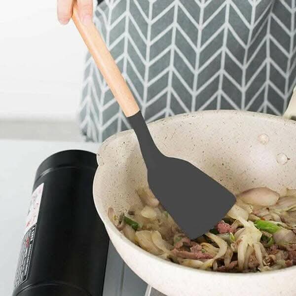 P-Plus International Silicone Spatula Turner – Flexible & Heat-Resistant (Grey)
