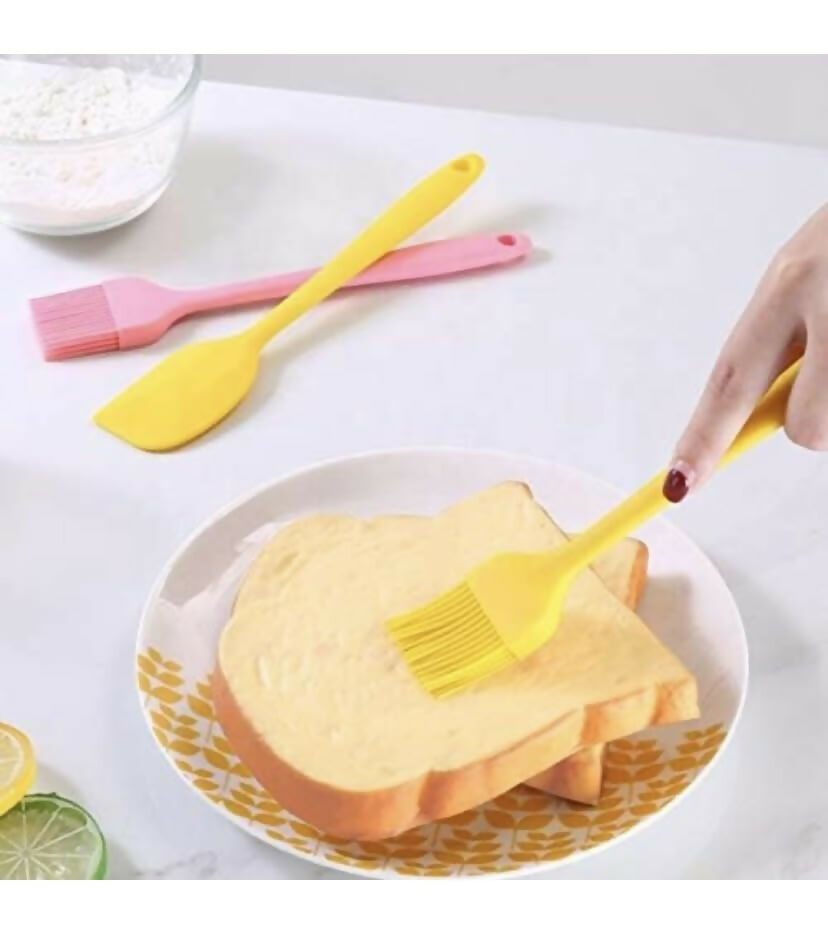 Silicone Spatula and Pastry Brush Set Special for Cake Mixer Oil Brush for Cooking (2 Piece Set, Multicolor)