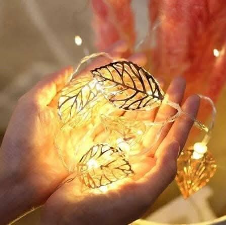 Tree Leaf Shape LED Fairy String Lights (14 Lights)