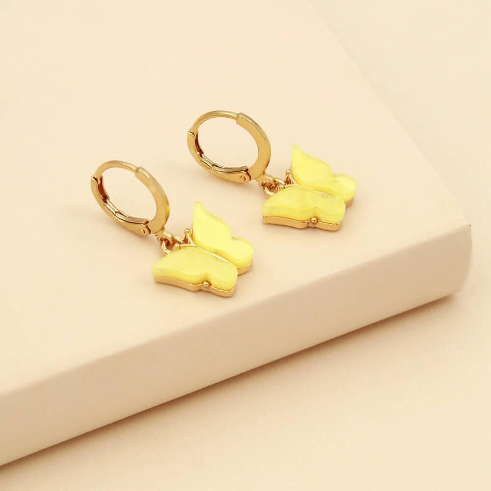 Pinapes elegant butterfly gold plated clip-on earrings for women and girls (yellow)