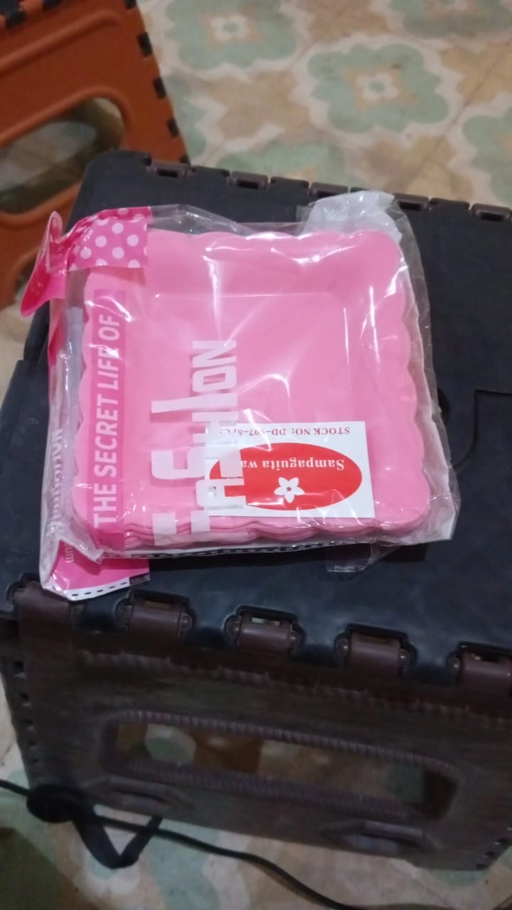 Square Plastic Dinner Plate Set (8 Pcs) Serving Trays for Home